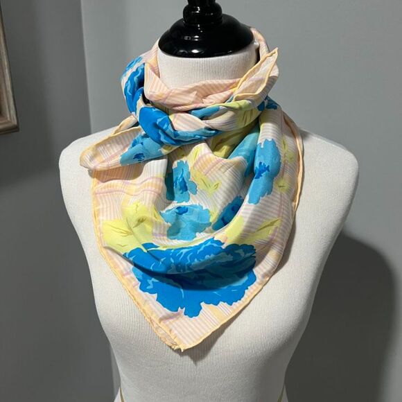 Vintage Peach, Pink, Blue, Yellow Silky Square Scarf 30.5" x 31.5" - Picture 4 of 8